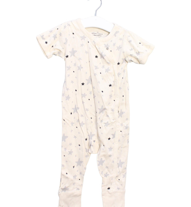 A Ivory Short Sleeve Jumpsuits from Hanna Andersson in size 18-24M for boy. (Front View)