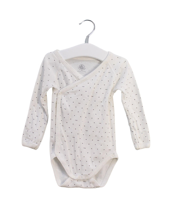 A White Long Sleeve Bodysuits from Petit Bateau in size 6-12M for boy. (Front View)