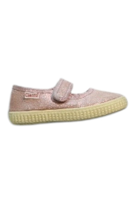 A Pink Flats from Cienta in size 18-24M for girl. (Front View)