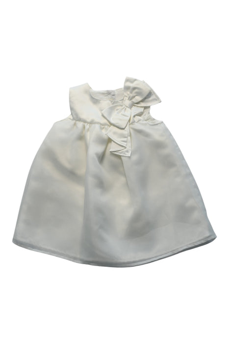 A White Sleeveless Dresses from Mamas & Papas in size 6-12M for girl. (Front View)