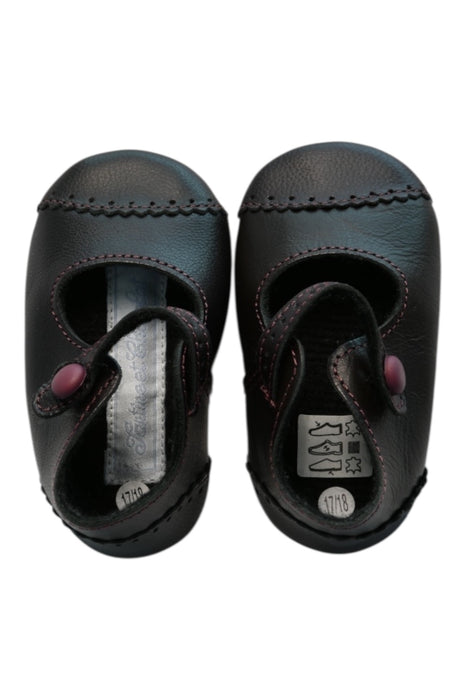 A Black Flats from Tartine et Chocolat in size Newborn for girl. (Front View)