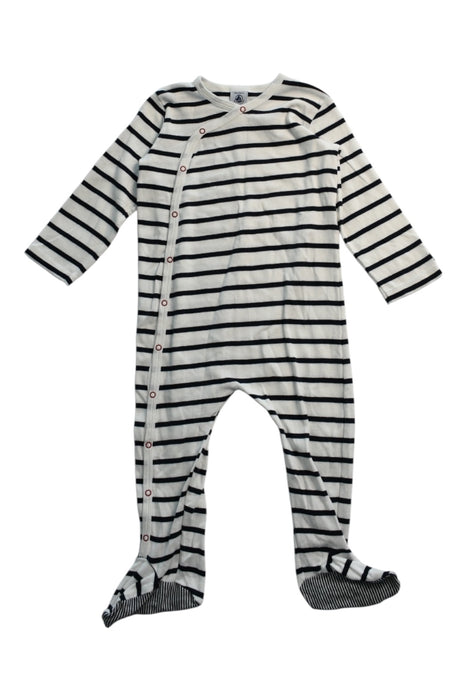 A White Onesies from Petit Bateau in size 18-24M for neutral. (Front View)