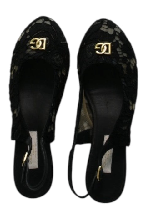 A Black Dress Shoes from Dolce & Gabbana in size 7Y for girl. (Front View)