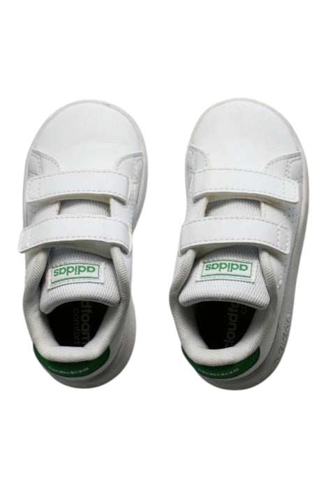 A White Sneakers from Adidas in size 18-24M for boy. (Front View)