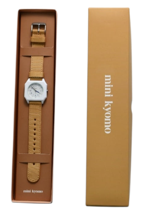 A White Watches from Mini Kyomo in size 14Y for neutral. (Back View)