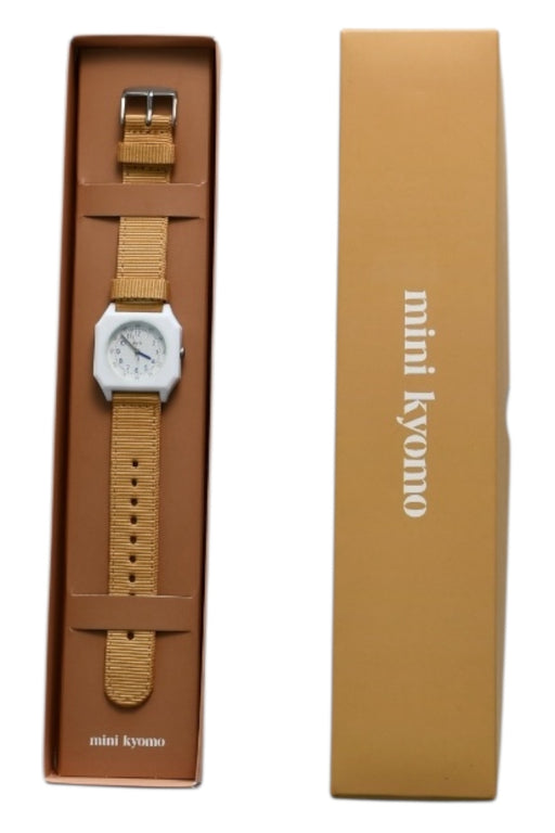 A White Watches from Mini Kyomo in size 14Y for neutral. (Back View)