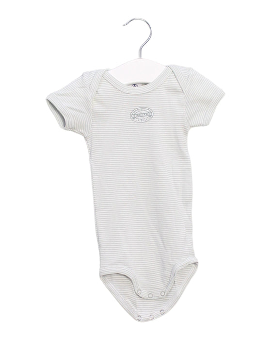 A Green Short Sleeve Bodysuits from Petit Bateau in size 3-6M for neutral. (Front View)
