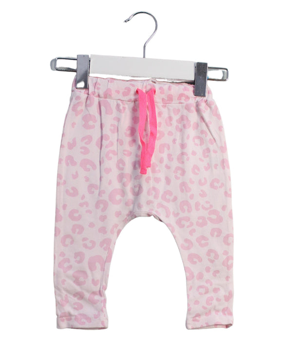 A Pink Leggings from Seed in size 3-6M for girl. (Front View)