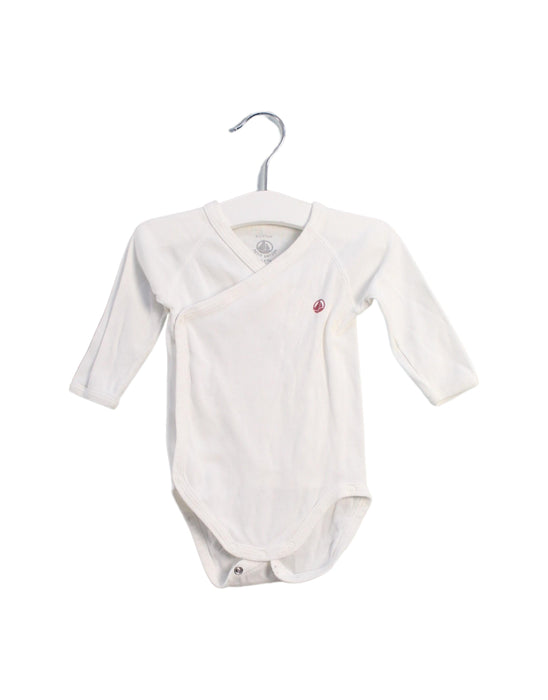A White Long Sleeve Bodysuits from Petit Bateau in size 3-6M for boy. (Front View)