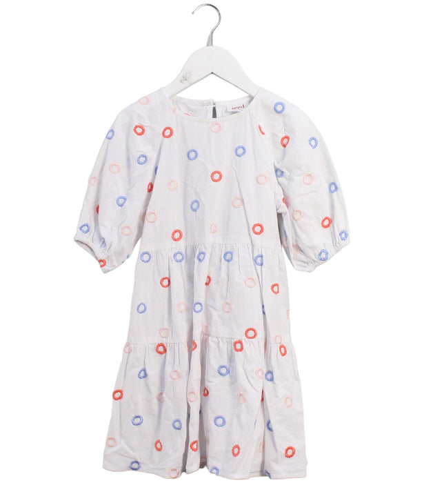 A Multicolour Short Sleeve Dresses from Seed in size 5T for girl. (Front View)