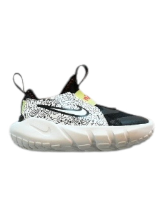 A Multicolour Sneakers from Nike in size 18-24M for neutral. (Front View)