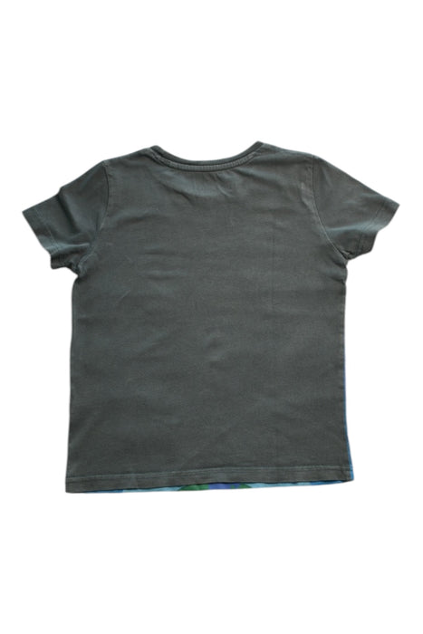 A Multicolour Short Sleeve T Shirts from Boden in size 6T for boy. (Back View)