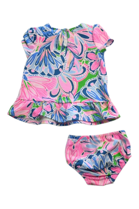 A Multicolour Shorts Sets from Lilly Pulitzer in size 3-6M for girl. (Back View)