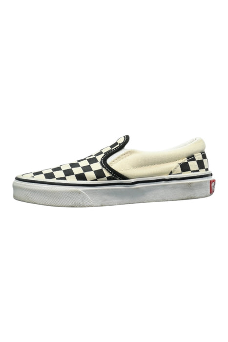 A Black Slip Ons from Vans in size 6T for neutral. (Front View)