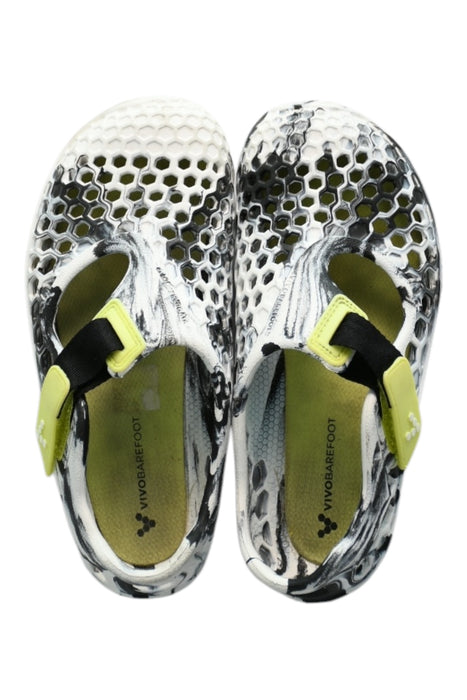 A Multicolour Aqua Shoes from Vivobarefoot in size 6T for girl. (Front View)