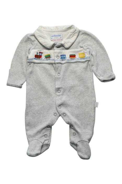 A Grey Onesies from Jojo Maman Bébé in size Newborn for boy. (Front View)