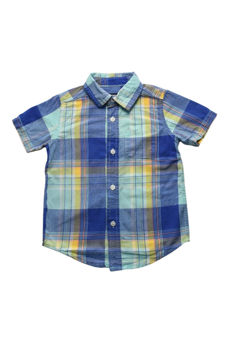 A Multicolour Short Sleeve Shirts from The Children's Place in size 3T for boy. (Front View)