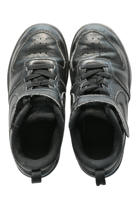 A Black Sneakers from Nike in size 5T for boy. (Back View)