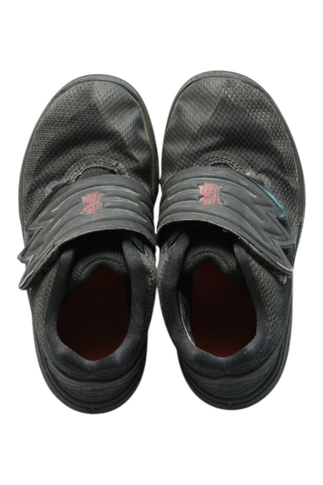 A Black Sneakers from Nike in size 4T for boy. (Back View)