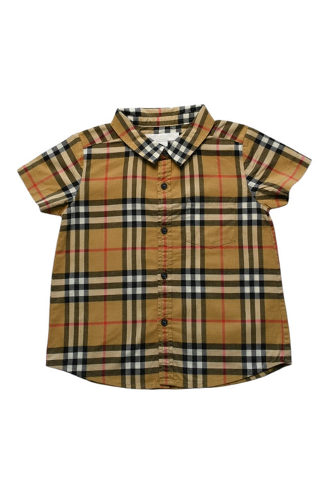 A Multicolour Short Sleeve Shirts from Burberry in size 2T for boy. (Front View)