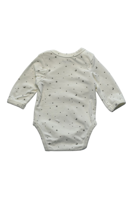 A Ivory Long Sleeve Bodysuits from Vertbaudet in size 0-3M for boy. (Back View)
