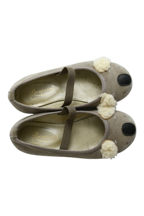 A Beige Flats from Bonpoint in size 5T for girl. (Back View)