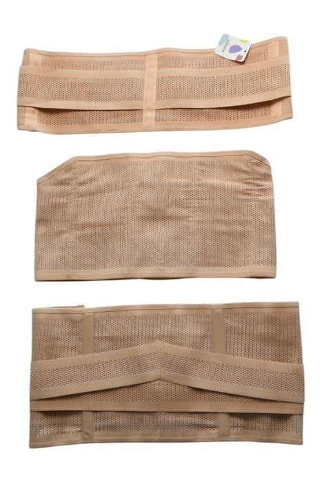 A Beige Maternity Support from Sunveno in size XXXL for maternity. (Front View)
