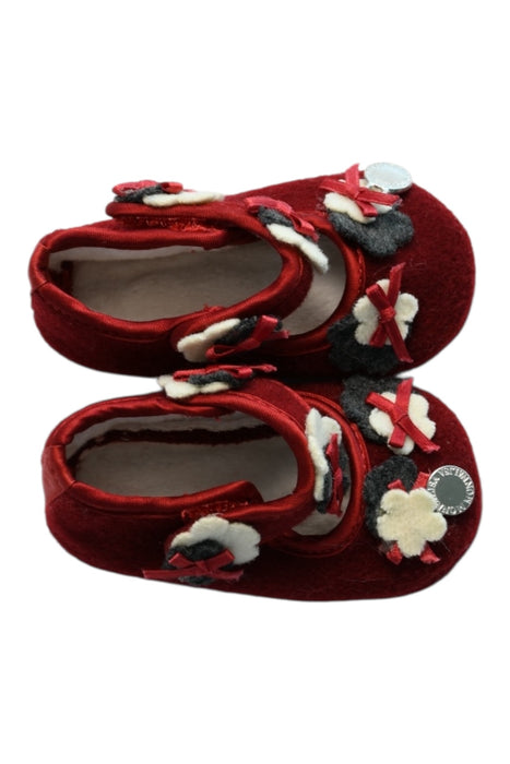 A Red Booties from Monnalisa in size Newborn for girl. (Back View)
