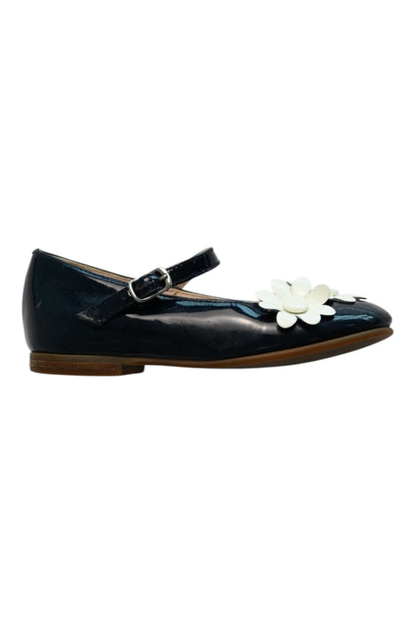 A Black Flats from Il Gufo in size 3T for girl. (Back View)