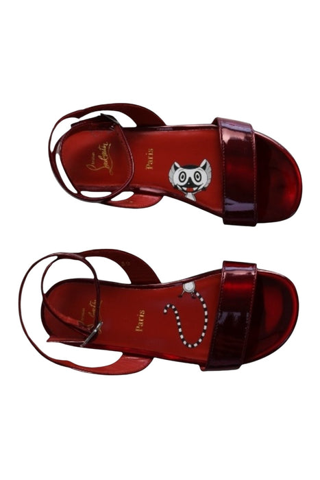 A Burgundy Sandals from Christian Louboutin in size 6T for girl. (Back View)