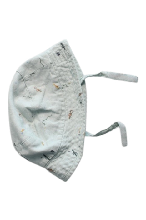 A White Sun Hats from Janie & Jack in size 3-6M for neutral. (Back View)