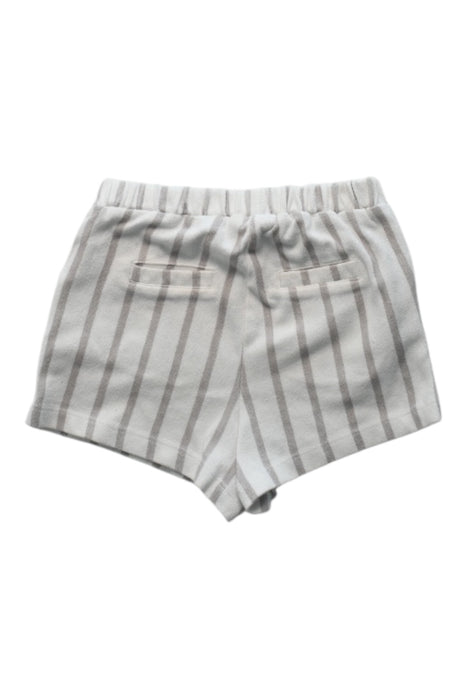A Ivory Shorts from Gocco in size 18-24M for boy. (Back View)