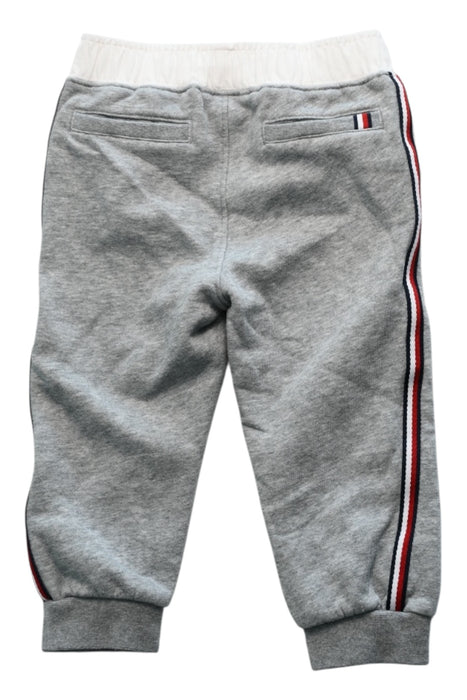 A Grey Sweatpants from Tommy Hilfiger in size 2T for boy. (Back View)
