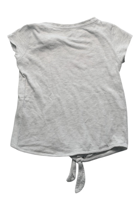 A Grey Short Sleeve T Shirts from Puma in size 5T for girl. (Back View)