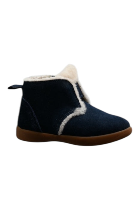 A Navy Booties from UGG in size 18-24M for boy. (Back View)