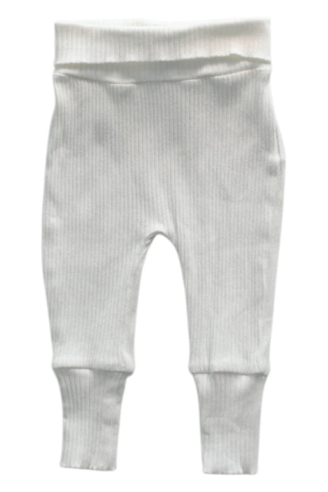 A White Casual Pants from Mamas & Papas in size 0-3M for girl. (Front View)