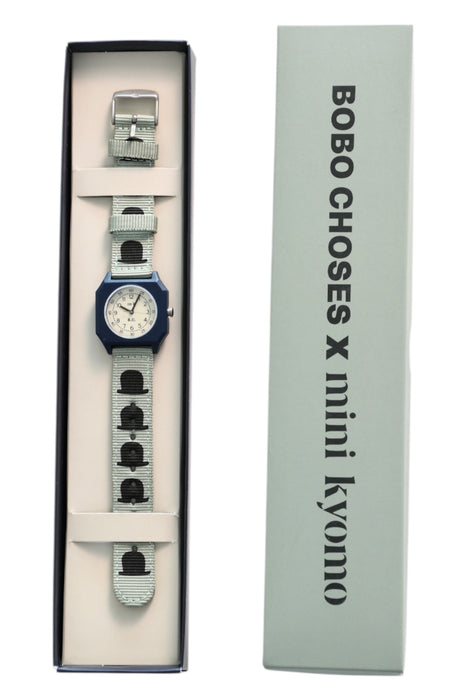 A Black Watches from Mini Kyomo in size 7Y for neutral. (Back View)