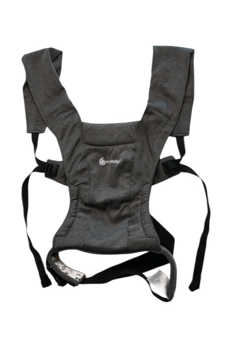 A Grey Baby Carriers from Ergobaby in size 0-3M for neutral. (Front View)