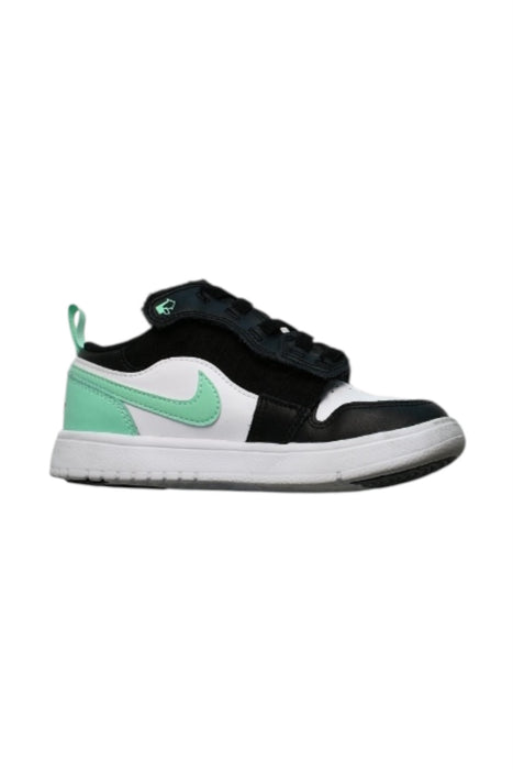A Multicolour Sneakers from Air Jordan in size 6T for neutral. (Back View)