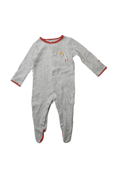 A Grey Onesies from Mamas & Papas in size 6-12M for boy. (Front View)