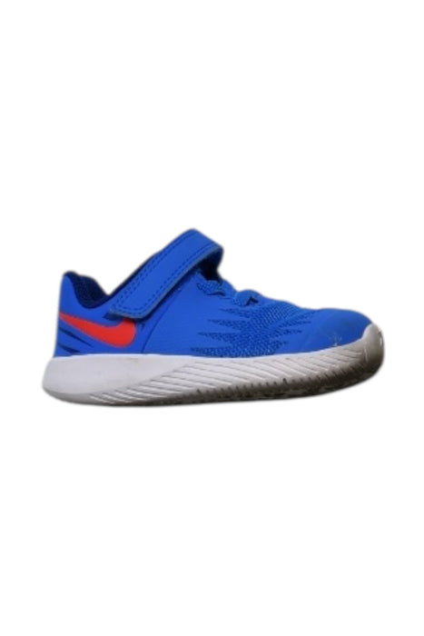 A Blue Sneakers from Nike in size 12-18M for neutral. (Back View)