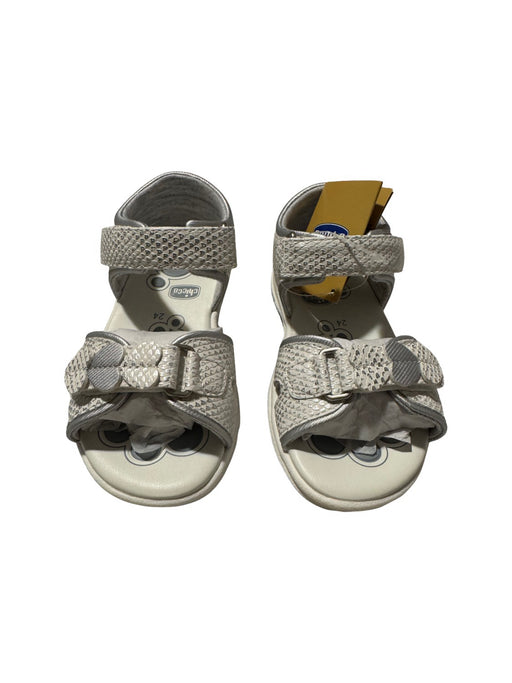 A White Sandals from Chicco in size 3T for girl. (Front View)