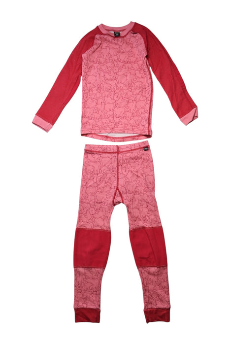 A Red Base Layers from Helly Hansen in size 6T for girl. (Front View)