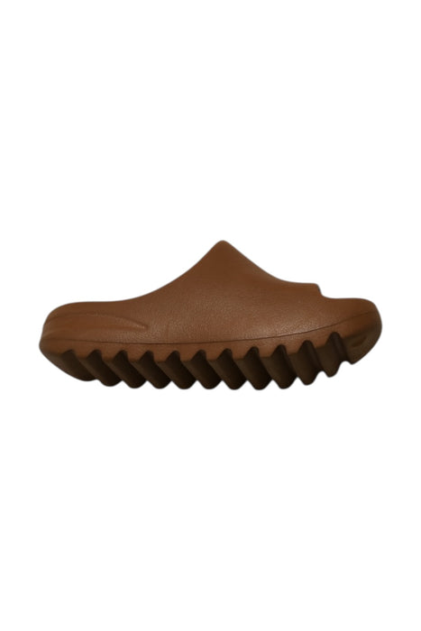 A Brown Slippers from Adidas Yeezy in size 9Y for boy. (Back View)