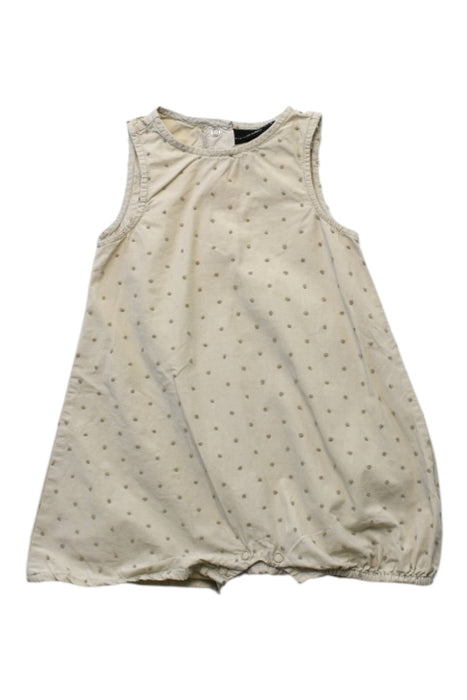 A Beige Sleeveless Rompers from Victoria Beckham Target in size 6-12M for neutral. (Front View)