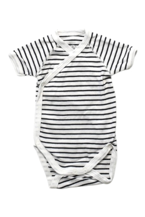 A White Short Sleeve Bodysuits from Petit Bateau in size 0-3M for neutral. (Front View)