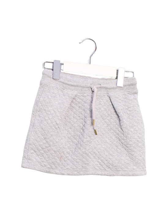 A Grey Short Skirts from Country Road in size 4T for girl. (Front View)